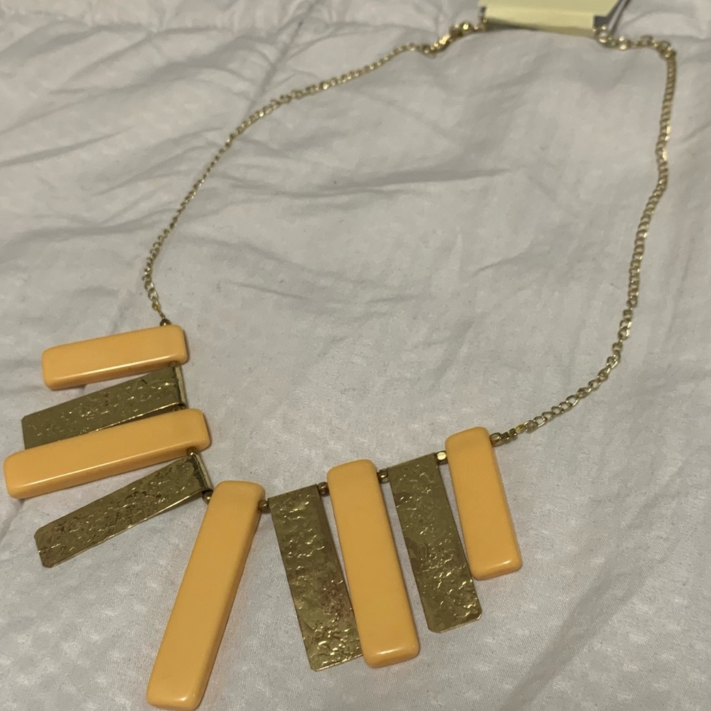 ModCloth statement necklace - Picture 6 of 6